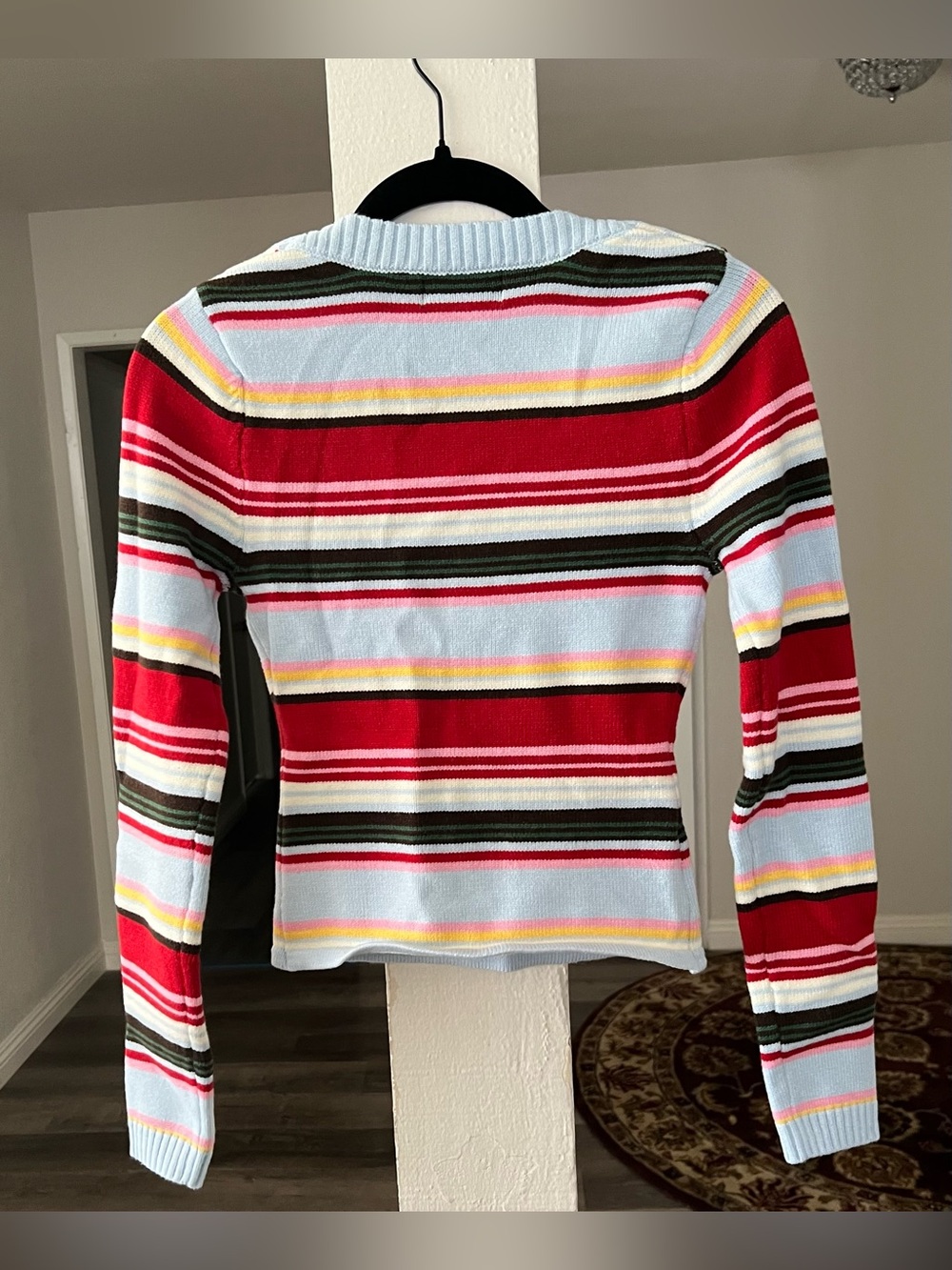 Frankie's Bikinis Kit V Neck Knit Sweater In Ocean Avenue - Picture 2 of 11